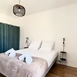 T2 Avec Balcon Au Coeur De - Clim & Wifi * אז'אקסיו