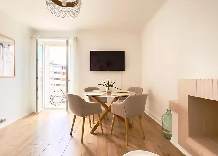 T2 Avec Balcon Au Coeur De - Clim & Wifi Daire *